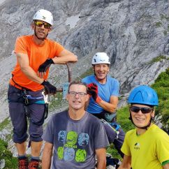 Die Gipfelstürmer des Klettersteigs ANNA.jpg