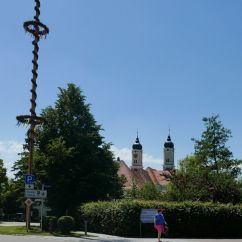 10 Kloster Roggenburg in Sicht.JPG