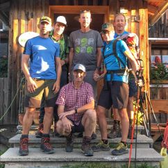 Am Morgen Aufbruch vom Wiesberghaus in Richtung Hallstatt.jpg